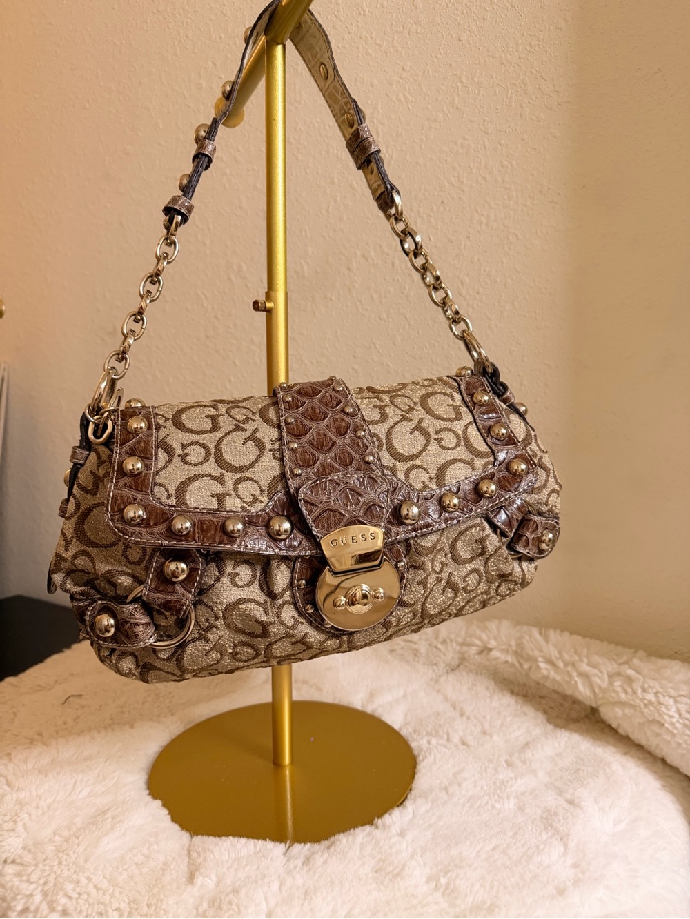 Guess Vintage Y2K Logo Shoulder Bag with Croc-Trim & Studs - Picture 7 of 11